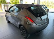 Lancia Ypsilon III, 1.0 firefly hybrid Gold s&s 70cv 5p.ti