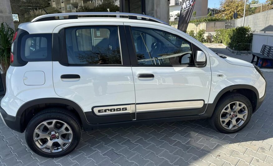 Fiat Panda 1.3MJT 95CV S&S CROSS 4×4