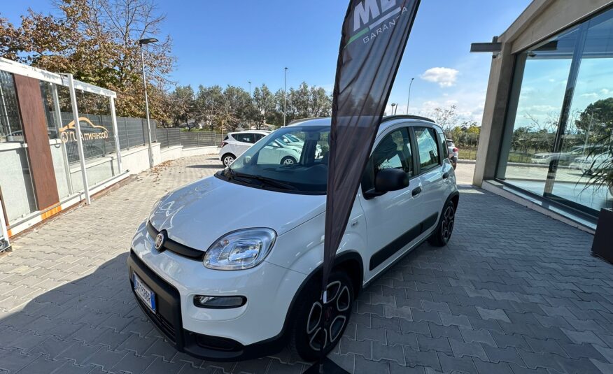 Fiat Panda 1.0 FireFly 70CV Hybrid City Life•